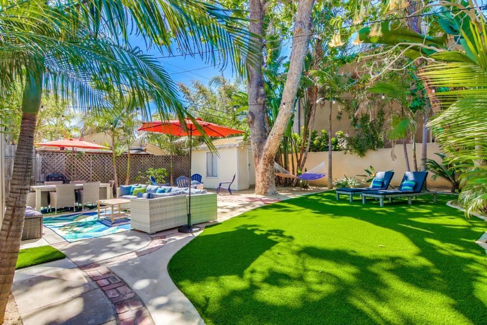 Crown J E W E L Holiday home